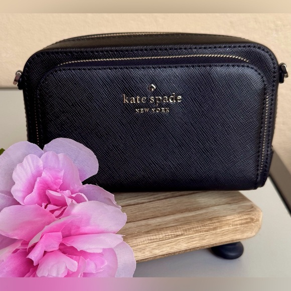 kate spade Handbags - Kate Spade Staci Dual Zip Around Crossbody bag